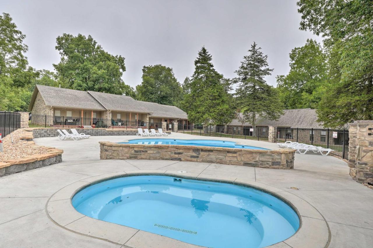 The Cozy Cottage With Lake Taneycomo Access! 布蘭森 外观 照片